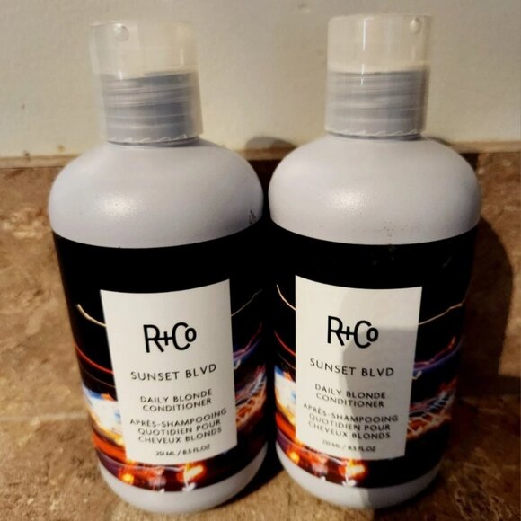 R+Co Other - New R+Co Sunset Blvd Daily Blonde Conditioner 8.5 fl oz Limiting